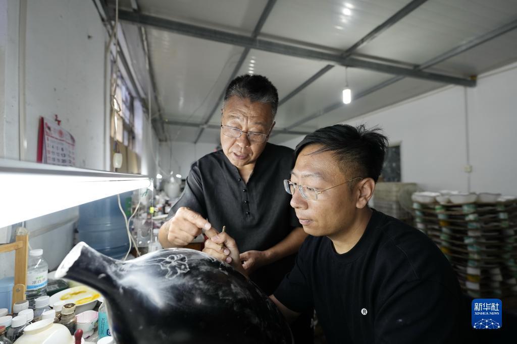 指尖捕鱼游戏